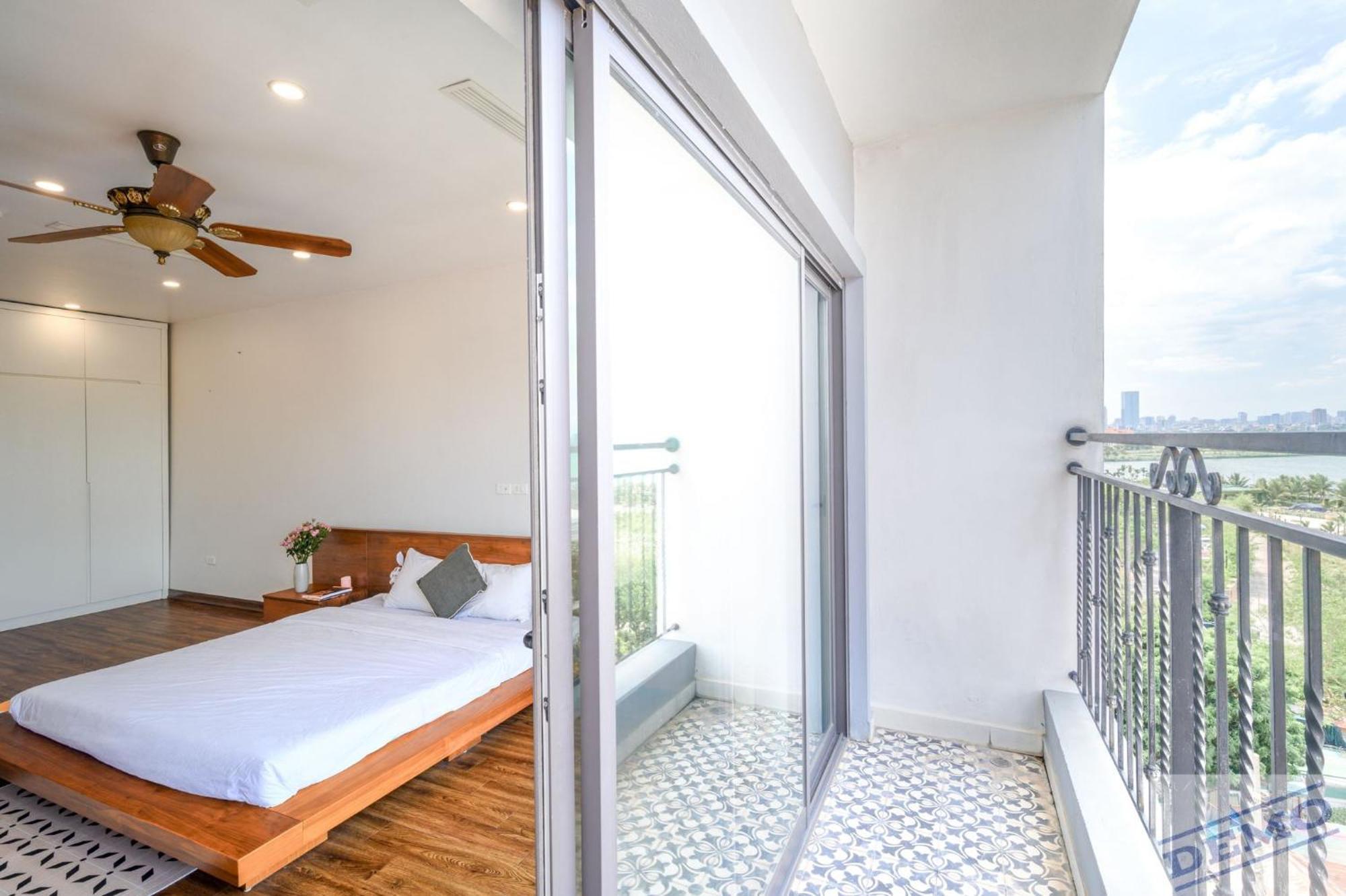 Vinhomes Metropolis By Emily In Town Căn hộ Hà Nội