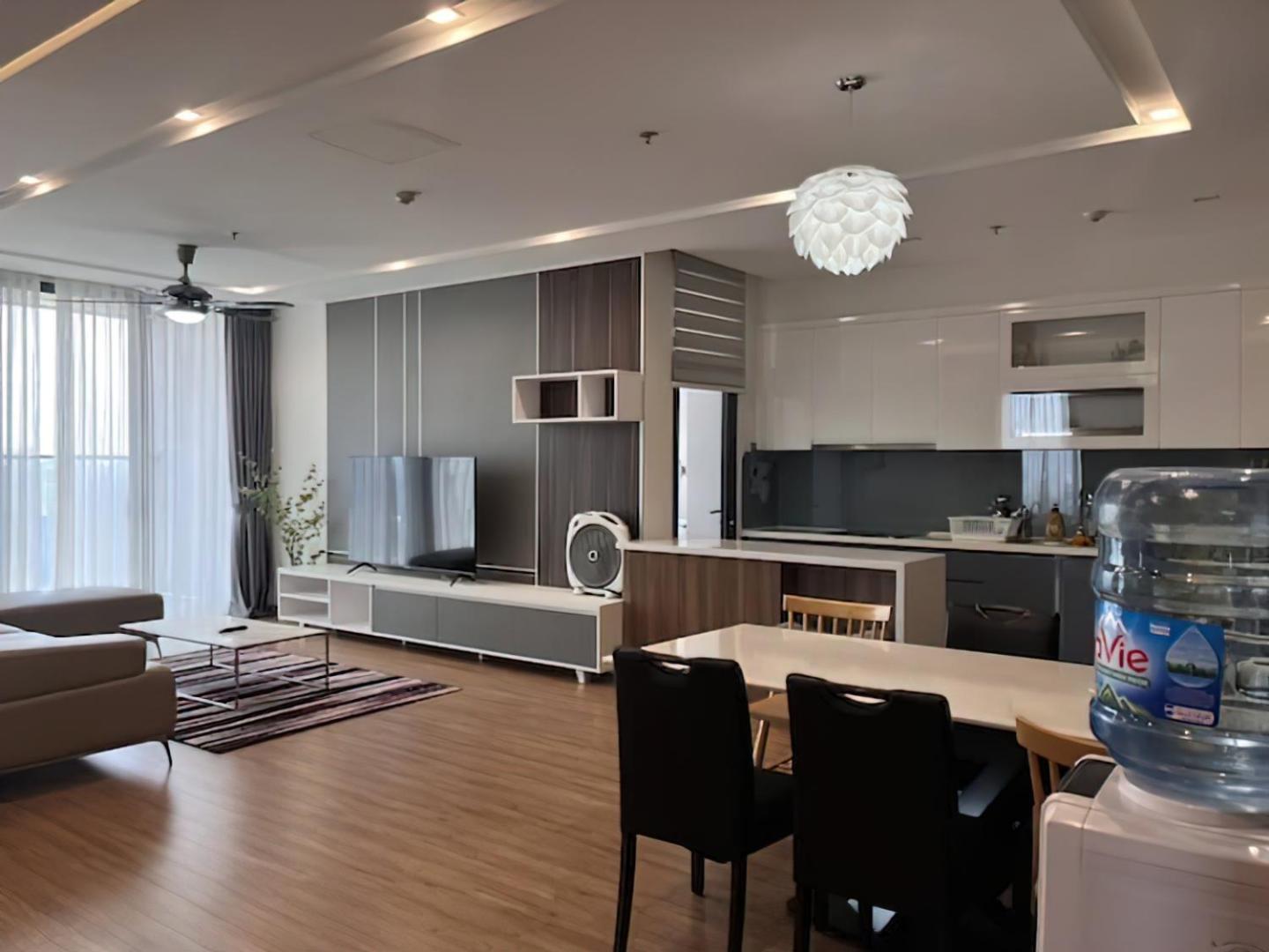 Căn hộ Vinhomes Metropolis By Emily In Town *